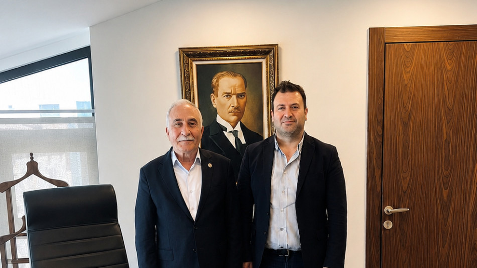 İYİ PARTİ ANKARA MİLLETVEKİLİ VE SAĞLIK POLİTİKALARINDAN SORUMLU GENEL BAŞKAN YARDIMCISI SAYIN AHMET EŞREF FAKIBABA'YA ZİYARET